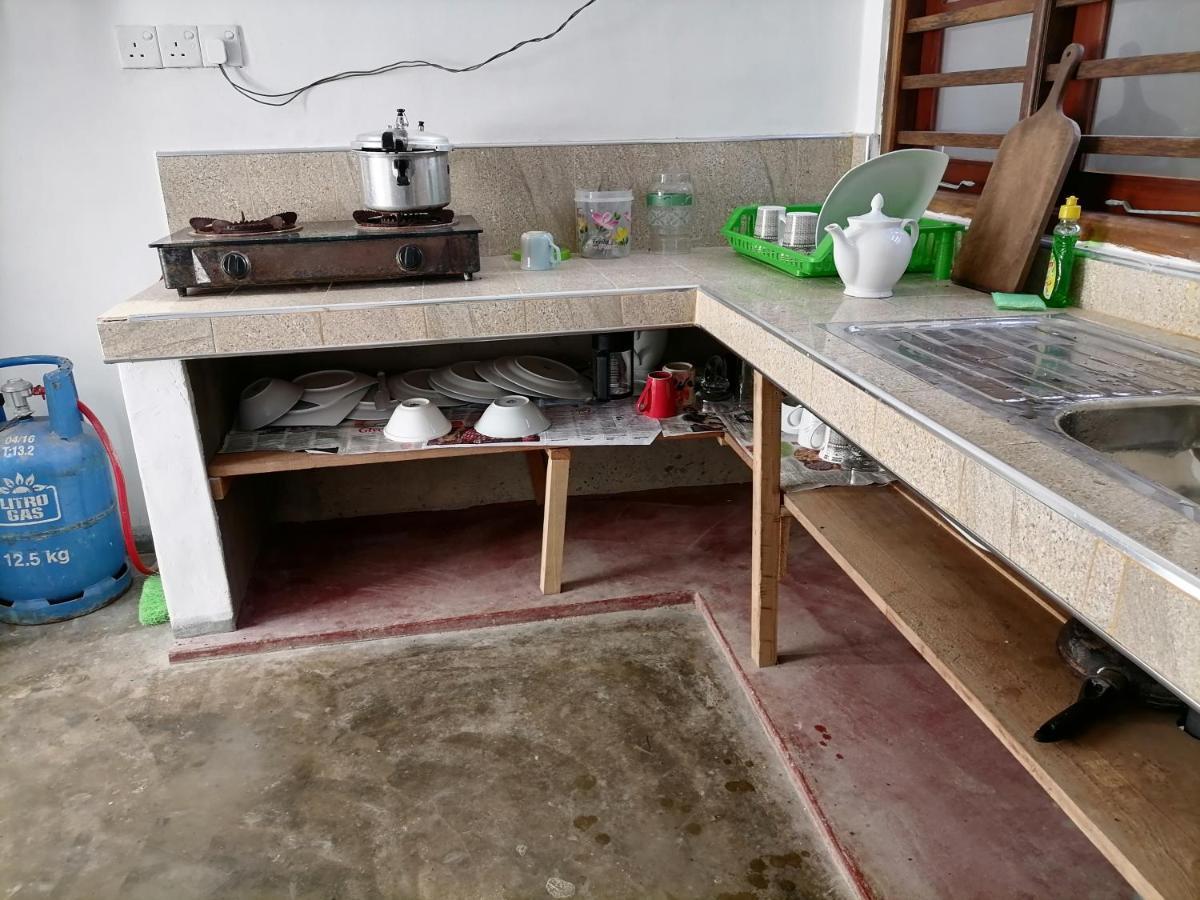 Hiriketiya Hasmal House Apartment Диквела Екстериор снимка